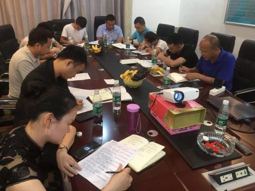 只做將軍不做兵!德利豐家居紅安縣終端實(shí)戰(zhàn)特(圖4) 只做將軍不做兵!德利豐家居紅安縣終端實(shí)戰(zhàn)特(圖4)