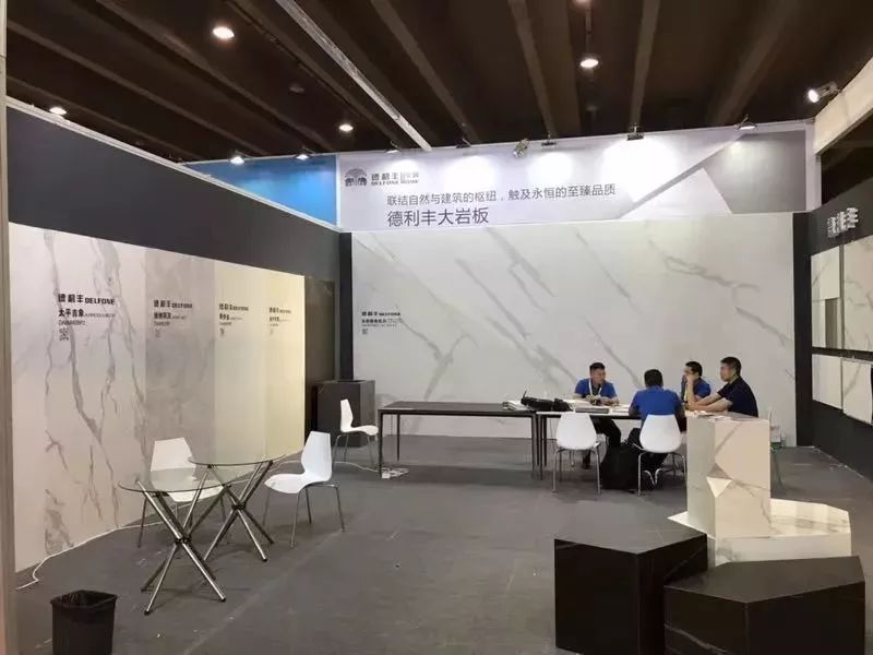 十一連勝慶“十一”，學(xué)女排，見行動(dòng)。(圖6)