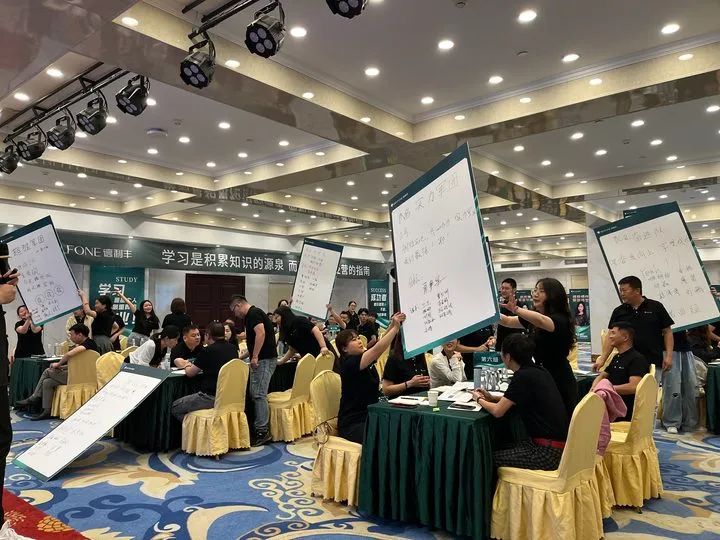 御豐前行 · 巖領(lǐng)盛世 | 2023德利豐華東區(qū)銷售精英特訓(xùn)營圓滿結(jié)營(圖19)